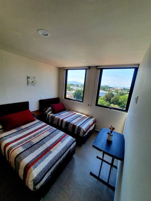 Hermoso Apartamento Nuevo Ubicado En Zona Centrica Γκουανταλαχάρα Εξωτερικό φωτογραφία