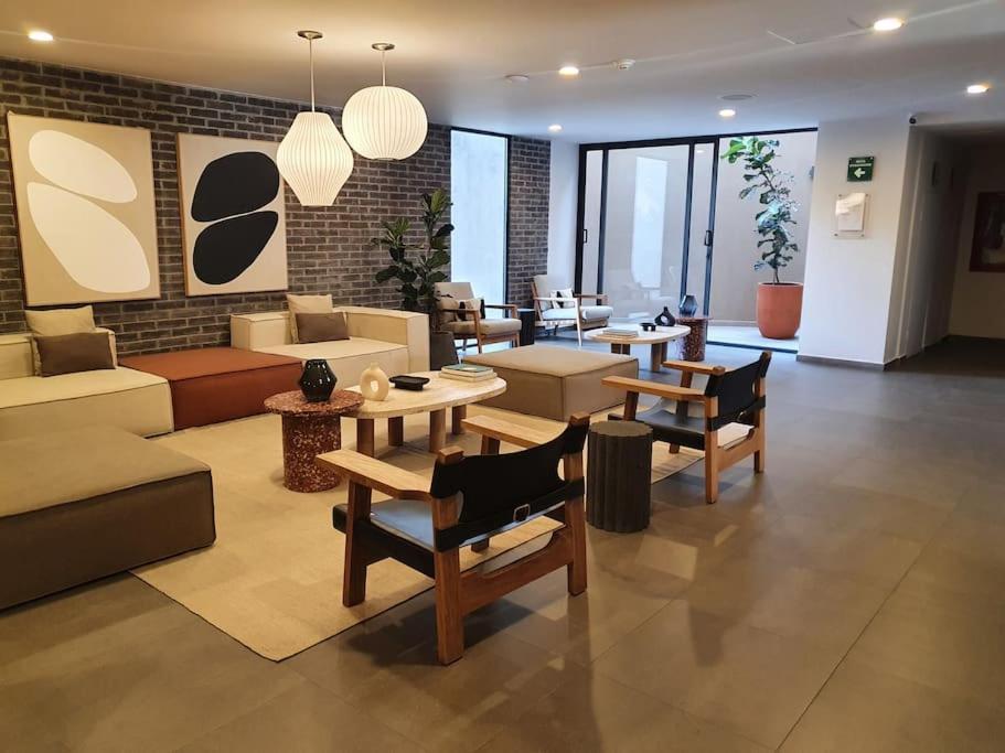 Hermoso Apartamento Nuevo Ubicado En Zona Centrica Γκουανταλαχάρα Εξωτερικό φωτογραφία